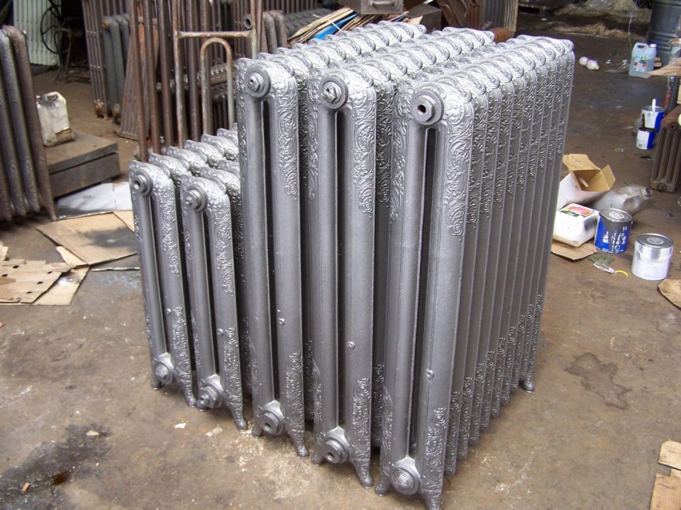 découvrez les avantages des radiateurs en aluminium pour une chaleur optimale dans votre intérieur. efficaces et élégants, ils garantissent une diffusion rapide de la chaleur tout en ajoutant une touche moderne à votre décor.