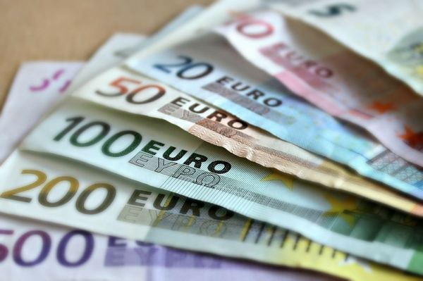 découvrez tout ce qu'il faut savoir sur le salaire d'un chauffagiste débutant en france. informez-vous sur les perspectives de rémunération, les facteurs influençant le salaire, et les opportunités de carrière dans ce métier en pleine évolution.