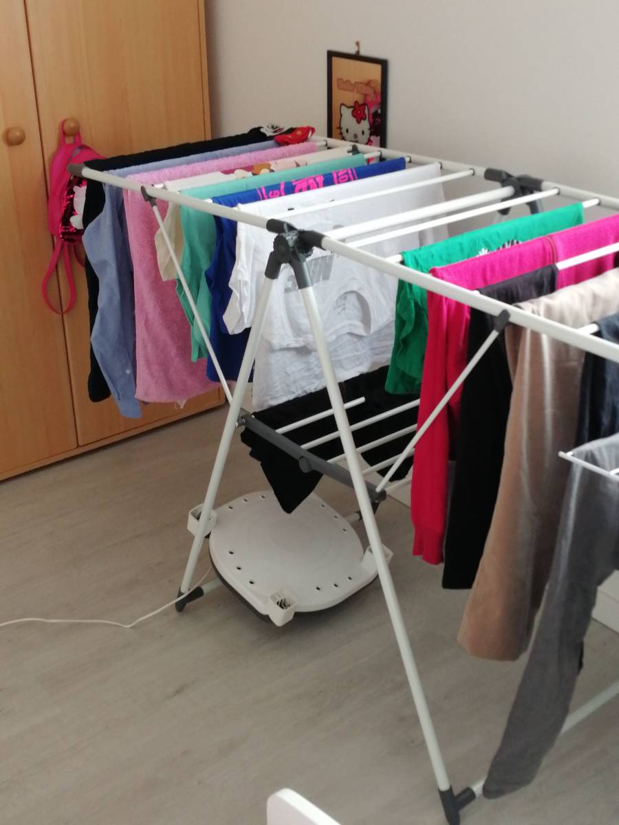 découvrez combien coûte l'utilisation d'un sèche-linge en électricité, ainsi que des conseils pour réduire votre facture énergétique au quotidien.